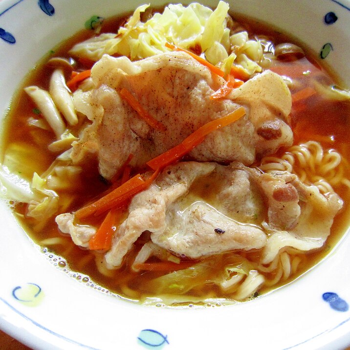 インスタントラーメンにひと手間( ^^) _